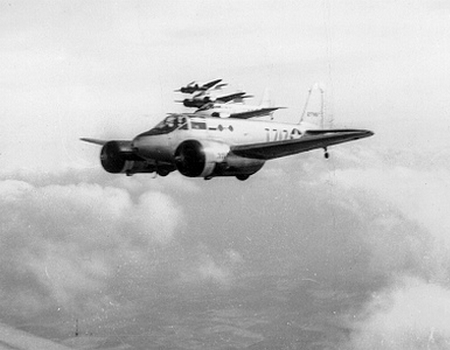 CFPNA: Curtiss AT10 - Coll° R Camby