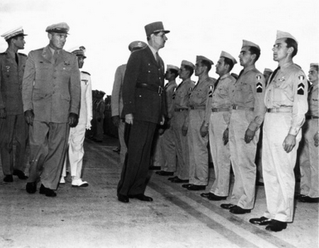 CFPNA: Selfridge Field - Le Passage en revue des troupes.