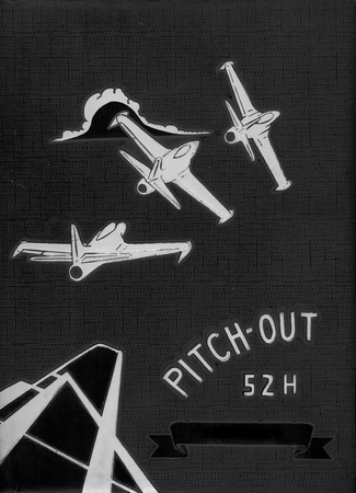 PITCH OUT - BRYAN AIR FORCE BASE (TEXAS) - CLASS 52-H.