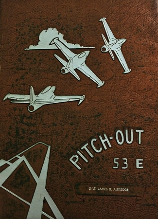 PITCH OUT - BRYAN AIR FORCE BASE (TEXAS) - CLASS 53-E.